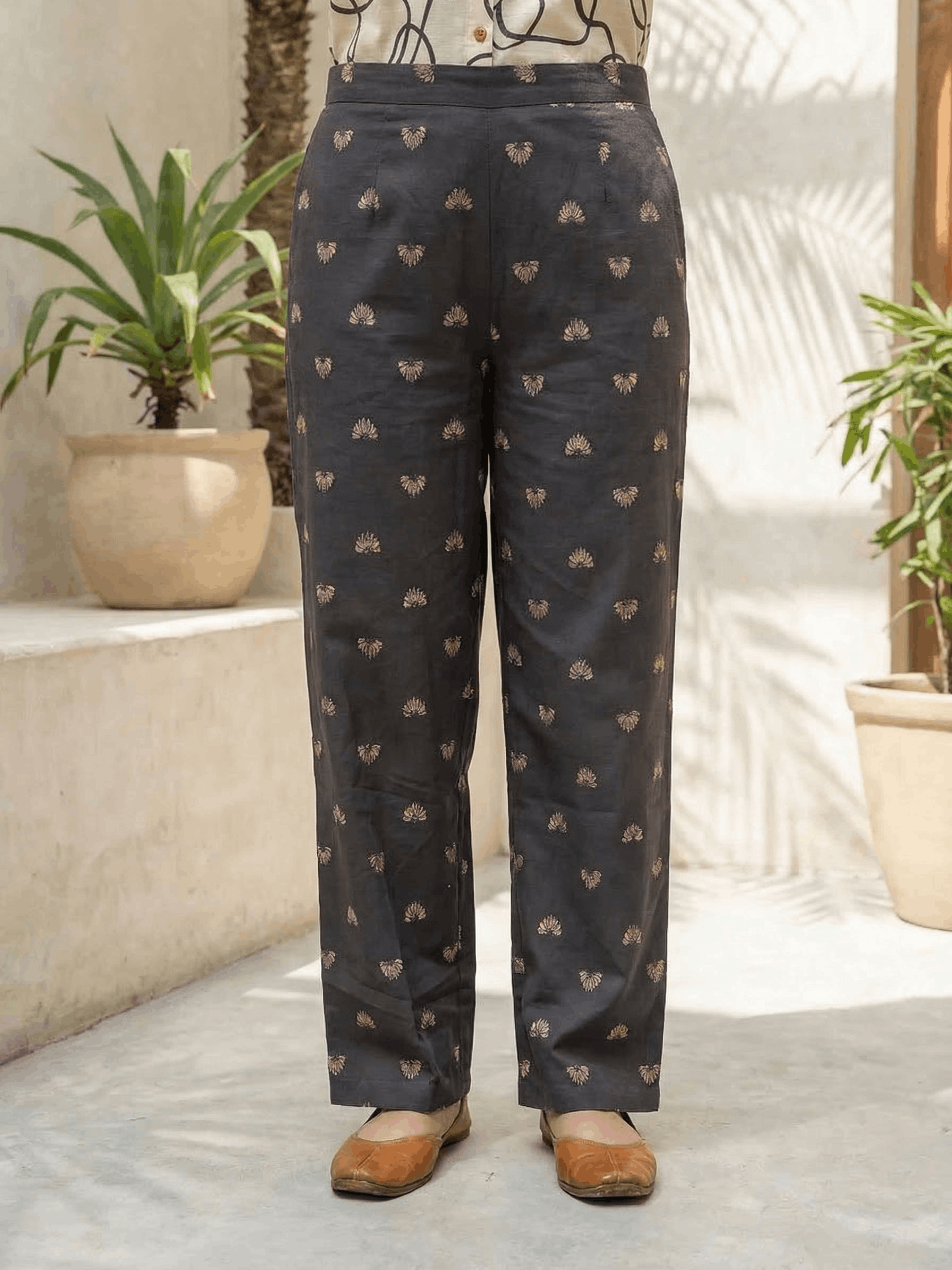 Women pink floral printed soft silk kurta co-ord set with trousers