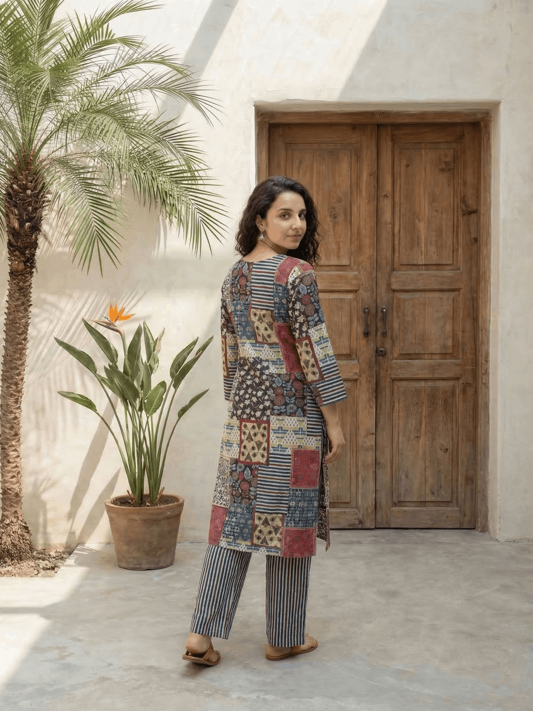 Women pink floral printed soft silk kurta co-ord set with trousers