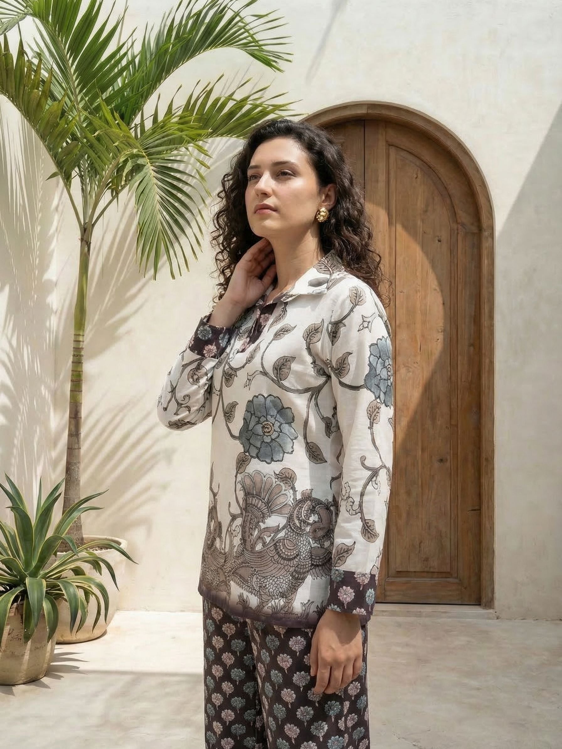 Women printed soft silk tunic with trousers