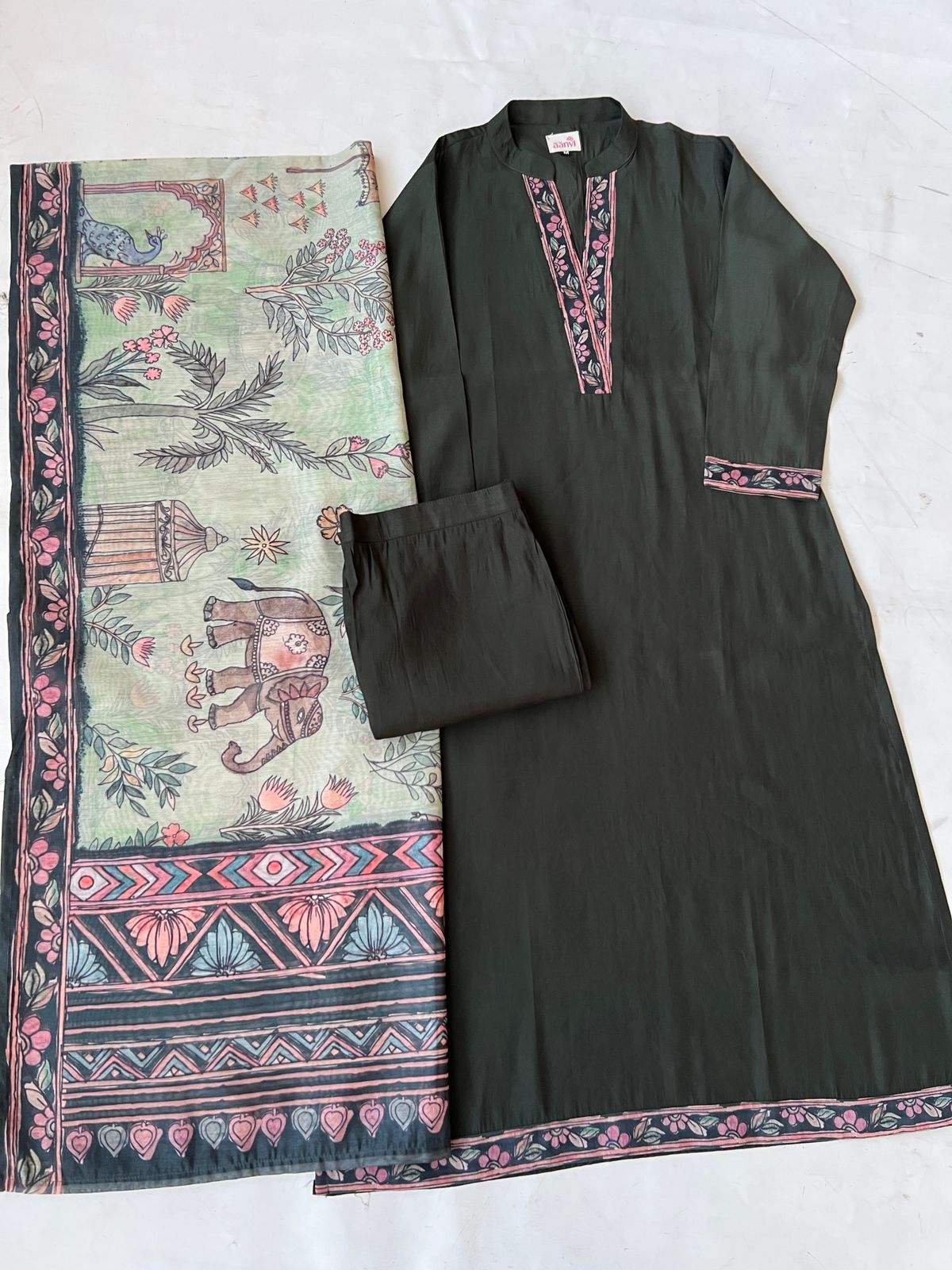 Daisy Charm Green Suit Set