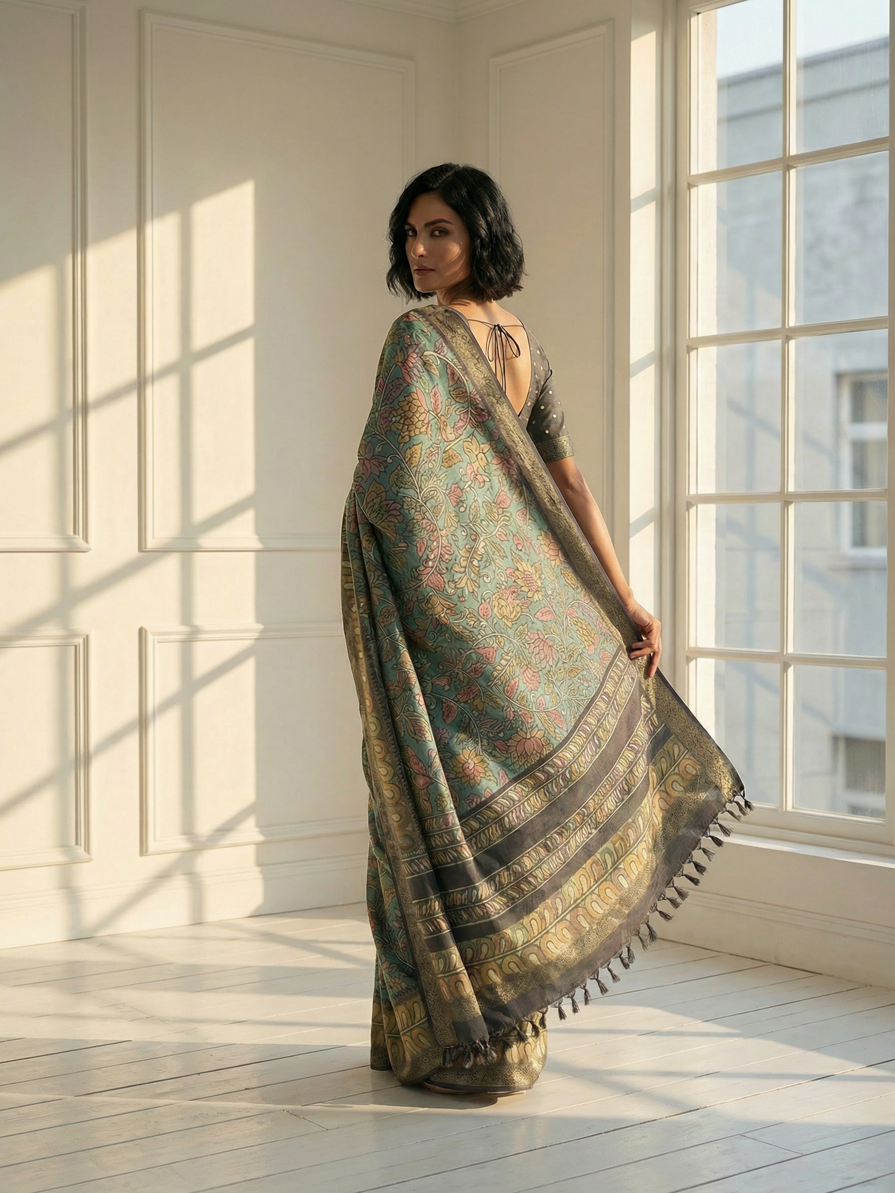 Roshni Dola Silk Saree