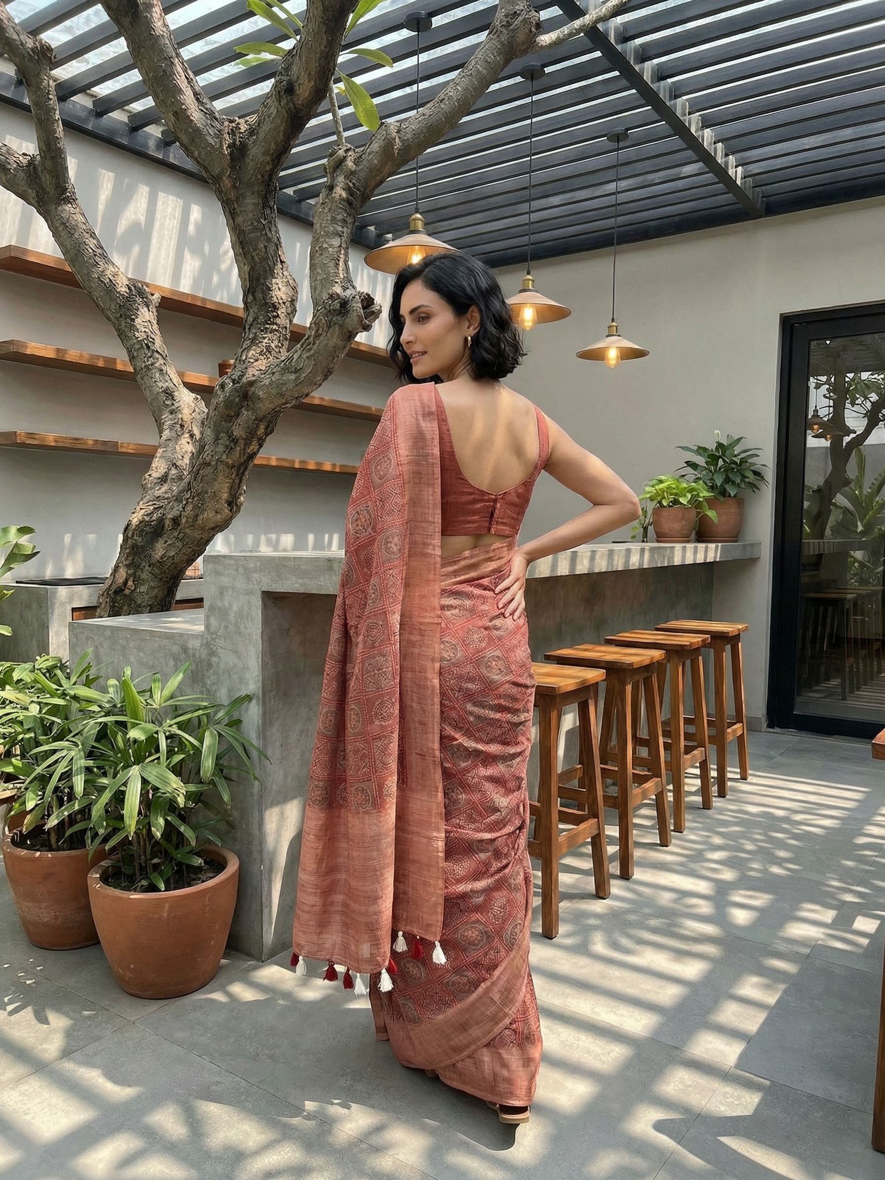 Clay Circles Saree