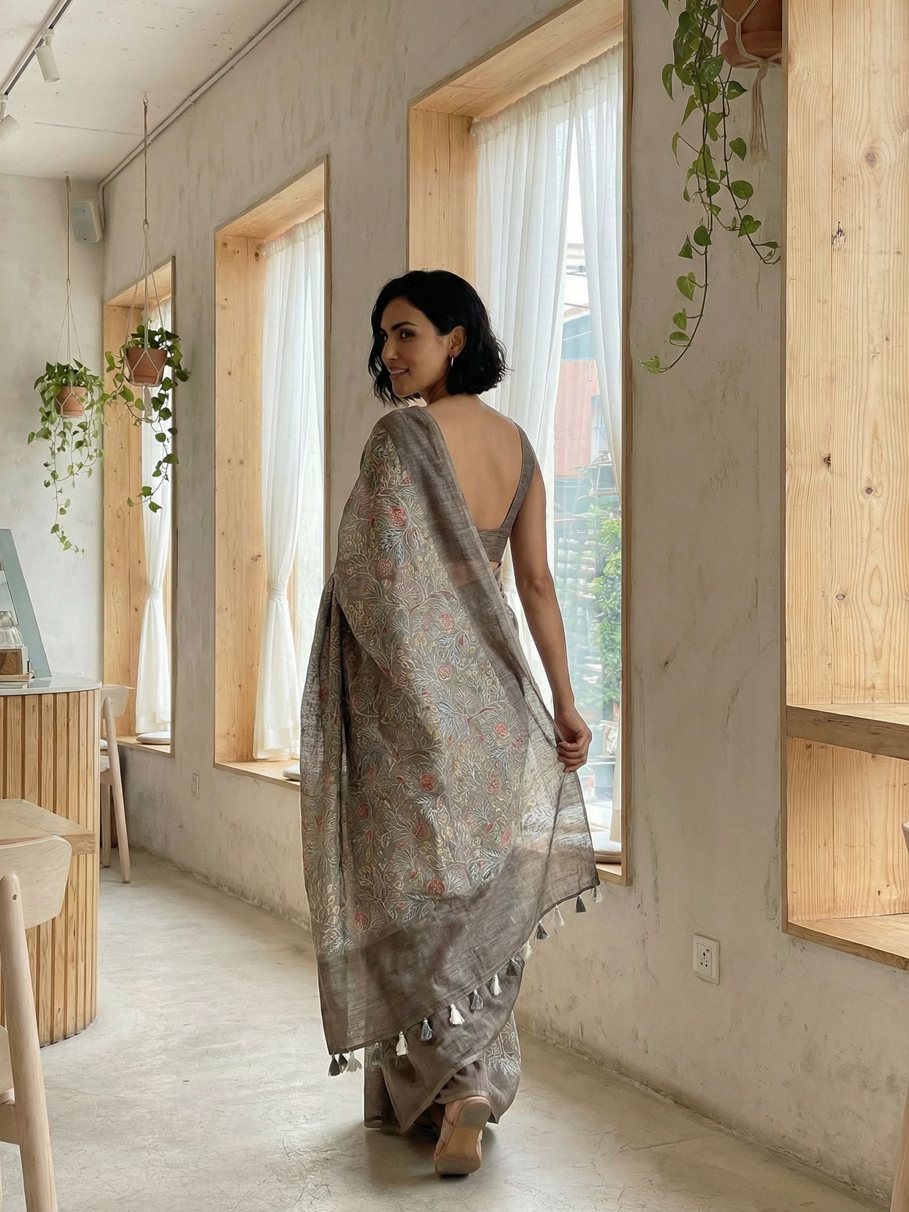 Leafy Grey Saree