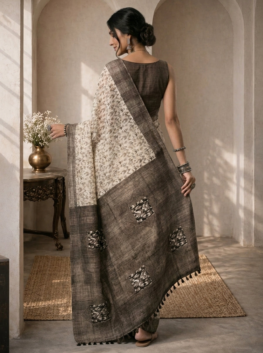Tanvi Saree