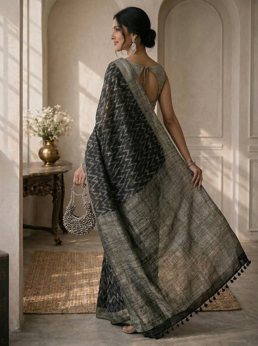Tia Black saree