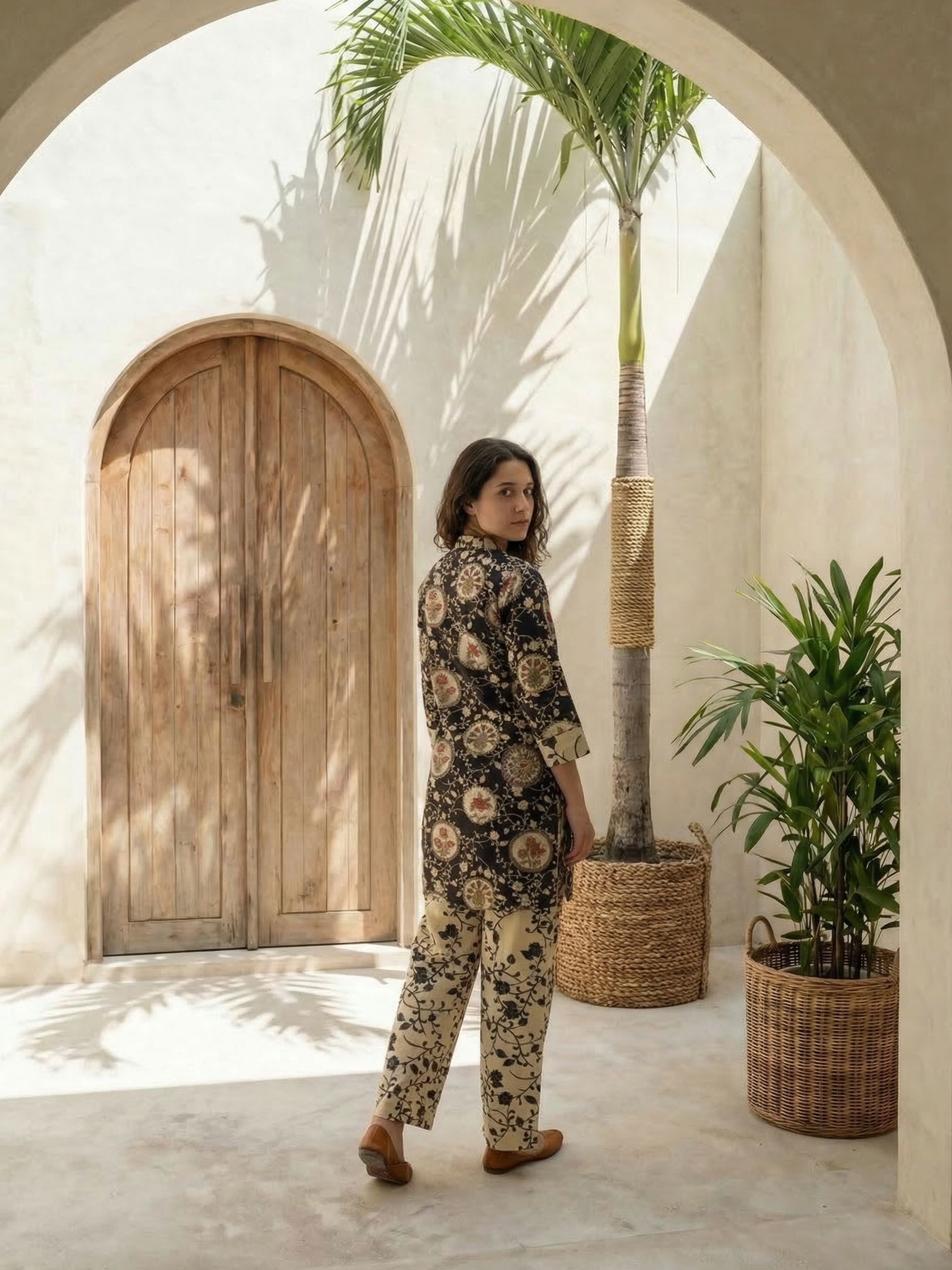 Women yellow floral printed linen kurta co-ord set with trousers