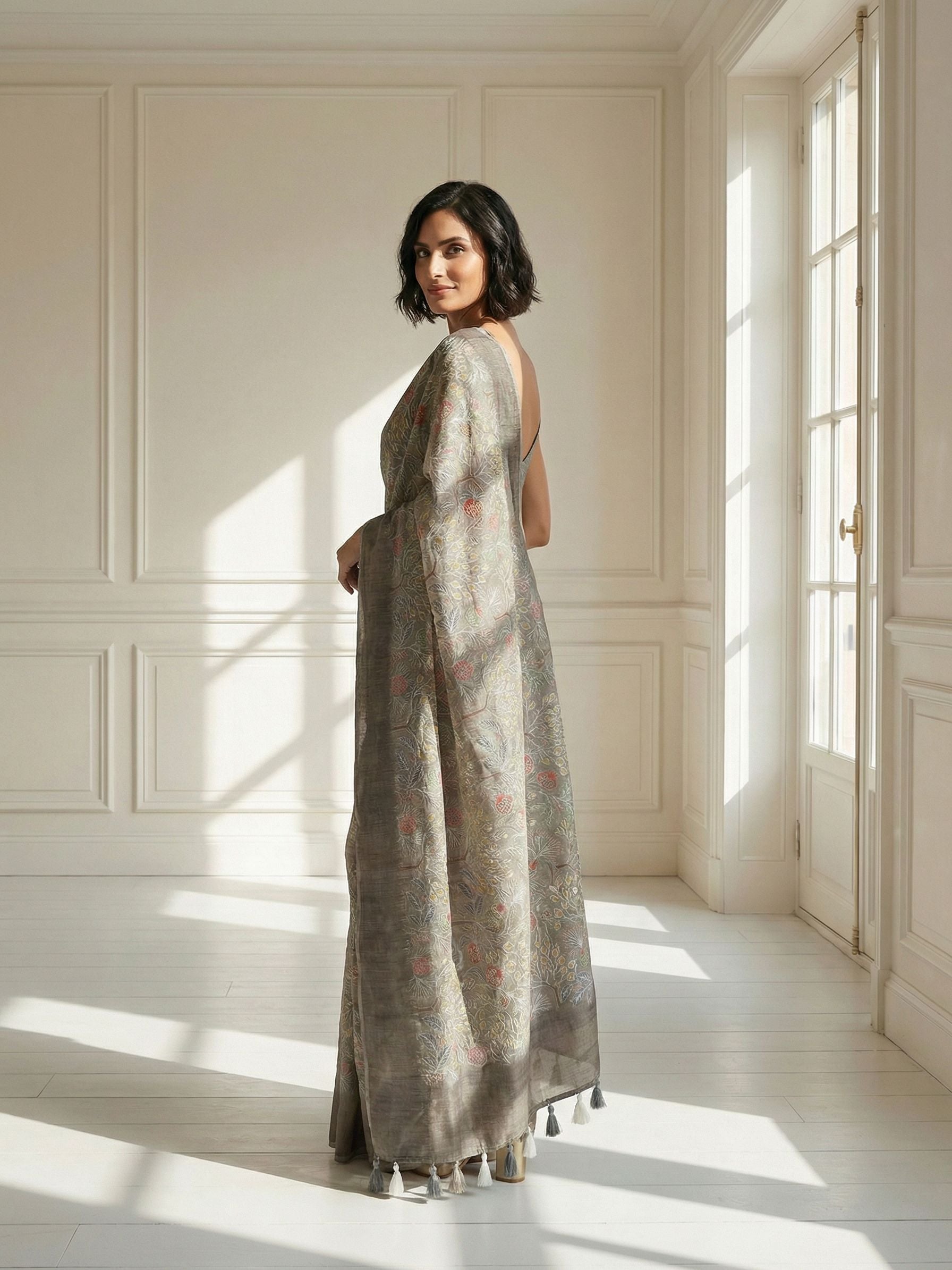 Leafy Grey Saree