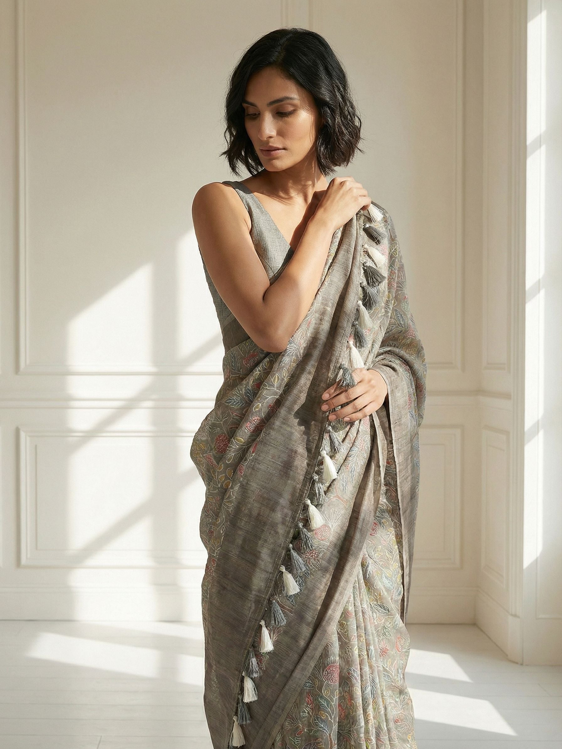 Leafy Grey Saree